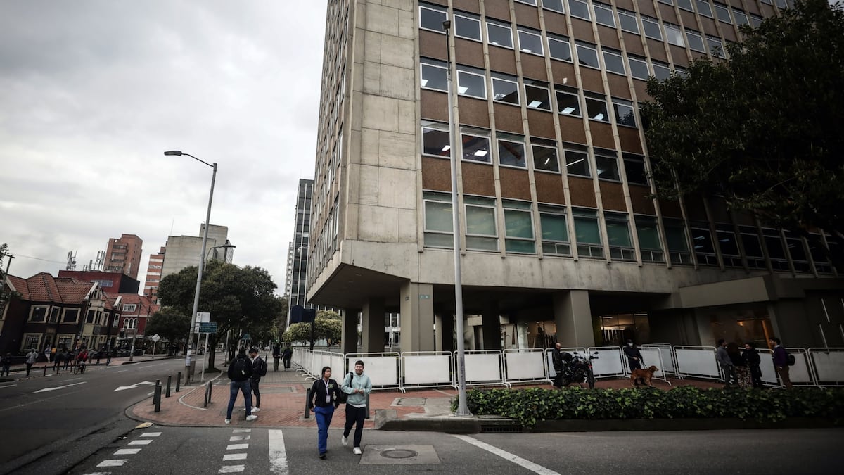 ¿Qué pasará hoy en la SIC con Ecopetrol y la investigación por contratación de helicópteros?