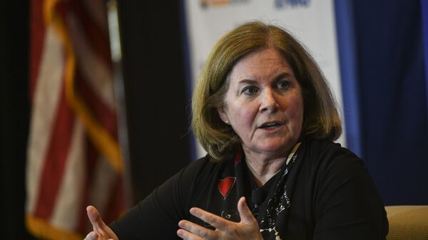 George, de la Fed, dice que un mercado “difícil” no alterará el plan de subida de tasas George, de la Fed, dice que un mercado “difícil” no alterará el plan de subida de tasas