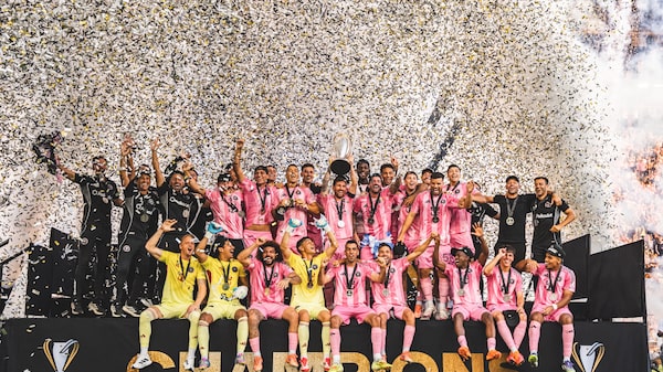 De Valderrama a Messi: a influência da América Latina na principal liga de futebol dos EUA De Valderrama a Messi: a influência da América Latina na principal liga de futebol dos EUA