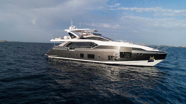 Modelo de yate que posee Cristiano Ronaldo ya ha sido vendido a 12 brasileños Modelo de yate que posee Cristiano Ronaldo ya ha sido vendido a 12 brasileños