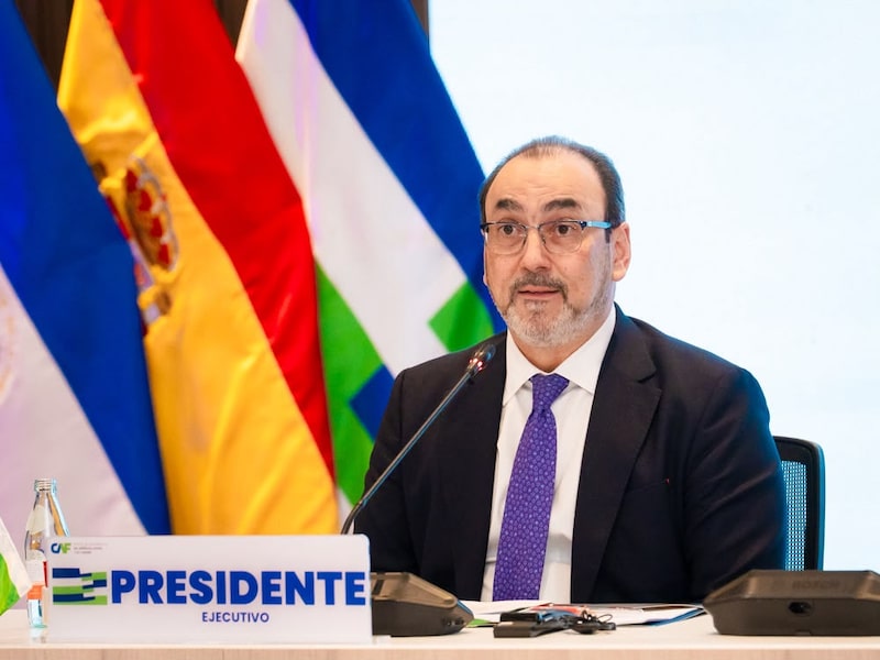 Sergio Díaz-Granados, presidente ejecutivo de CAF - Banco de Desarrollo de América Latina y el Caribe Sergio Díaz-Granados, presidente ejecutivo de CAF - Banco de Desarrollo de América Latina y el Caribe