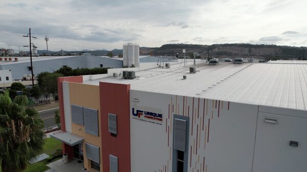 EE.UU. pide a México revisar denegación de derechos laborales en Unique Fabricating EE.UU. pide a México revisar denegación de derechos laborales en Unique Fabricating