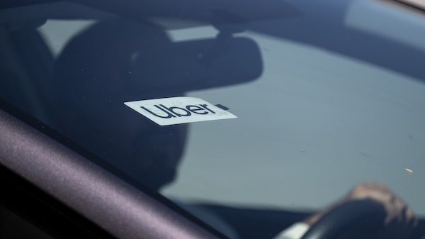 Uber lanza función para que padres vean en vivo a sus hijos durante el trayecto: los detalles Uber lanza función para que padres vean en vivo a sus hijos durante el trayecto: los detalles