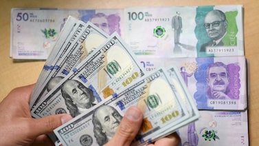 Colombia compra dólares antes de recompra de bonos por US$4.000 millones Colombia compra dólares antes de recompra de bonos por US$4.000 millones