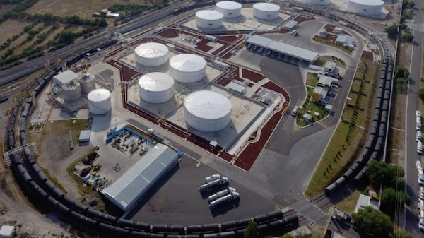 Terminal de combustibles de Grupo Simsa opera con normalidad pese a investigación de la Fiscalía mexicana Terminal de combustibles de Grupo Simsa opera con normalidad pese a investigación de la Fiscalía mexicana