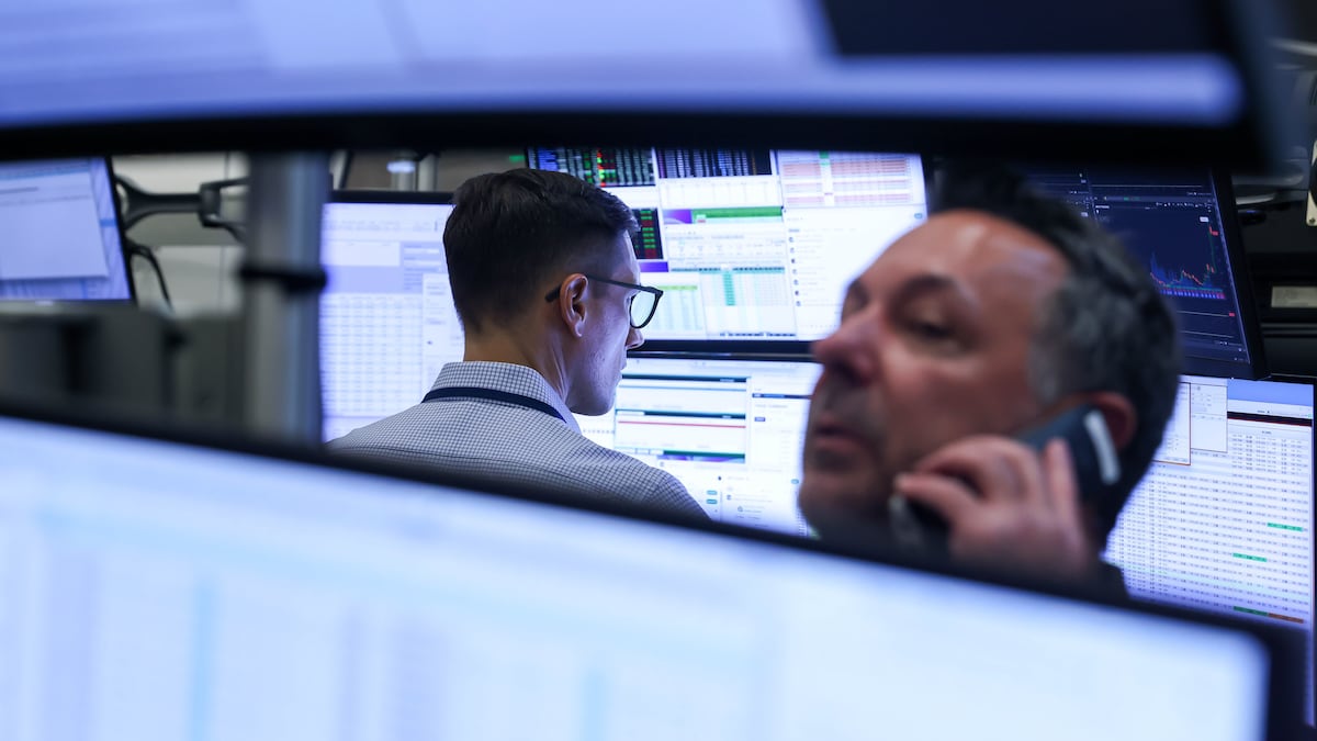 Acciones de Tesla y Alphabet se desploman: cinco claves detrás del castigo bursátil