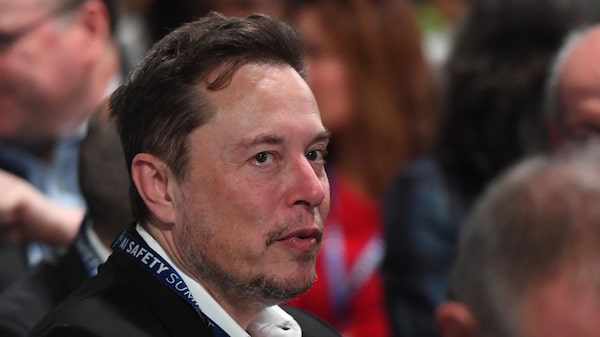 Musk presiona al consejo de Tesla para que le otorgue más acciones Musk presiona al consejo de Tesla para que le otorgue más acciones