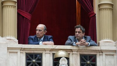 Jefe de Gabinete de Milei renuncia y reaviva tensiones al interior del Gobierno argentino Jefe de Gabinete de Milei renuncia y reaviva tensiones al interior del Gobierno argentino