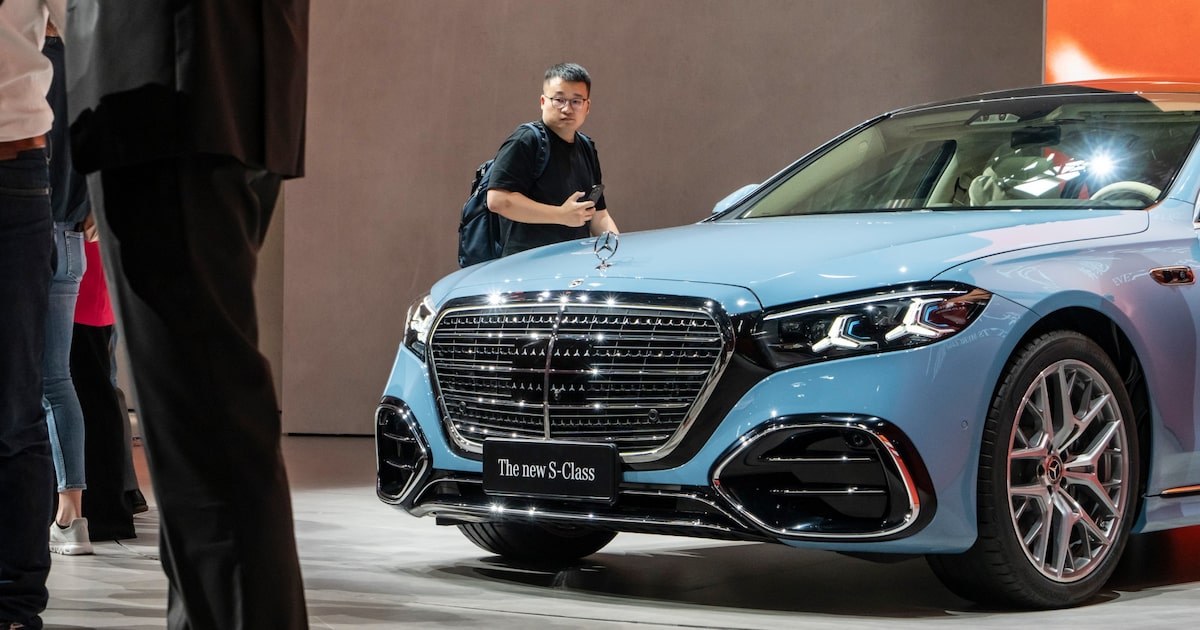 DEBILIDAD SECTOR AUTOMOTRIZ: BAJA DEMANDA Y COMPETENCIA INTENSA EN CHINA AFECTAN BENEFICIOS GLOBALES