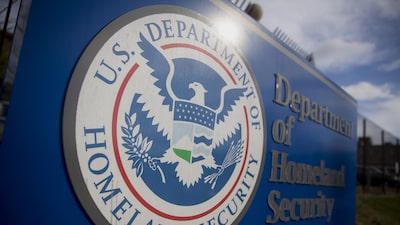 Estudiante deportada “por error” permanecerá en Honduras ante amenaza de nueva detención Estudiante deportada “por error” permanecerá en Honduras ante amenaza de nueva detención