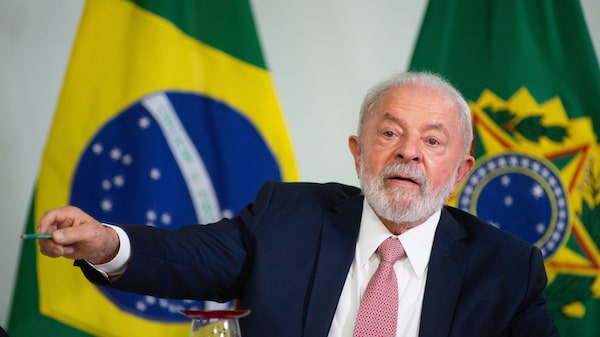 Lula comienza su segundo año de mandato presidencial con una popularidad al alza Lula comienza su segundo año de mandato presidencial con una popularidad al alza