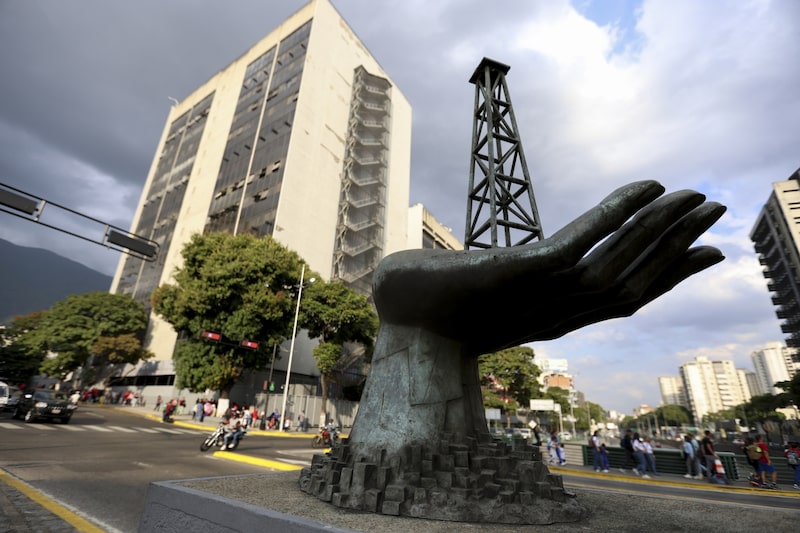 Eventual fragmentação do grupo aumentaria as chances de integrantes da aliança competirem entre si por clientes e participação de mercado (Foto: Pedro Mattey/AFP/Getty Images) Eventual fragmentação do grupo aumentaria as chances de integrantes da aliança competirem entre si por clientes e participação de mercado (Foto: Pedro Mattey/AFP/Getty Images)