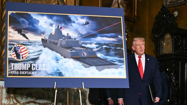 Trump presenta un buque de guerra con su nombre en un impulso a la construcción naval Trump presenta un buque de guerra con su nombre en un impulso a la construcción naval