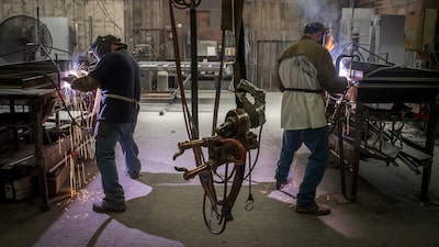 La manufactura creció en EE.UU. y los costos de insumos se dispararon antes del ataque a Irán La manufactura creció en EE.UU. y los costos de insumos se dispararon antes del ataque a Irán