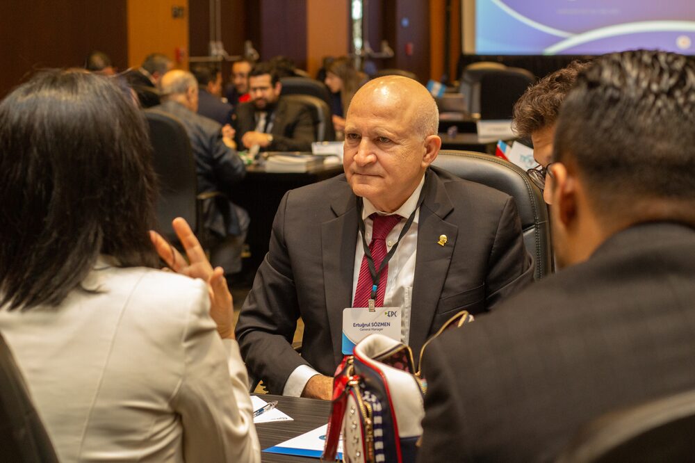 La Cámara de Industria de Guatemala y la Delegación Comercial de la Asociación Turca de Exportadores de Electrotecnología, intercambiaron portafolio de productos. La Cámara de Industria de Guatemala y la Delegación Comercial de la Asociación Turca de Exportadores de Electrotecnología, intercambiaron portafolio de productos.