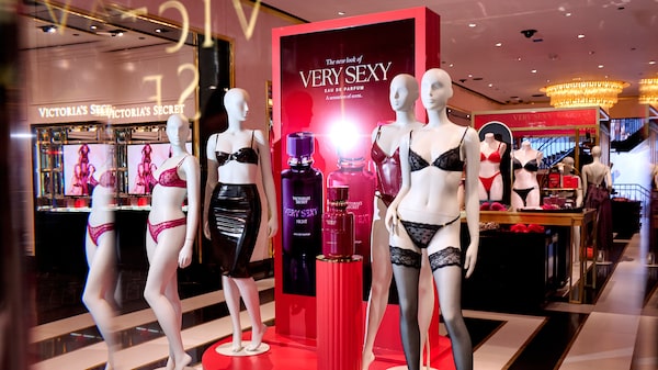 Victoria’s Secret usará este nuevo símbolo bursátil para mostrar que “lo sexy importa” Victoria’s Secret usará este nuevo símbolo bursátil para mostrar que “lo sexy importa”