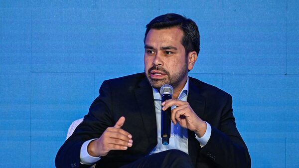 México tiene la necesidad urgente de incrementar su recaudación: Álvarez Máynez México tiene la necesidad urgente de incrementar su recaudación: Álvarez Máynez