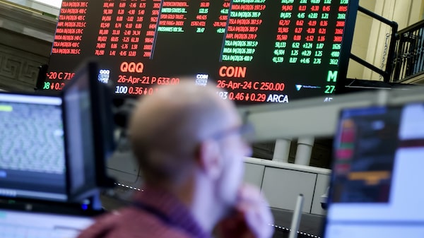 Las acciones asiáticas siguen la caída de Wall Street tras el dato de inflación en EE.UU. Las acciones asiáticas siguen la caída de Wall Street tras el dato de inflación en EE.UU.