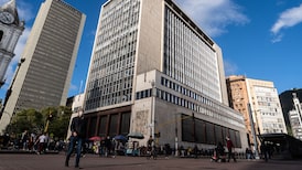 Colombia rumbo a una desaceleración económica por ciclo alcista de tasas del banco central Colombia rumbo a una desaceleración económica por ciclo alcista de tasas del banco central