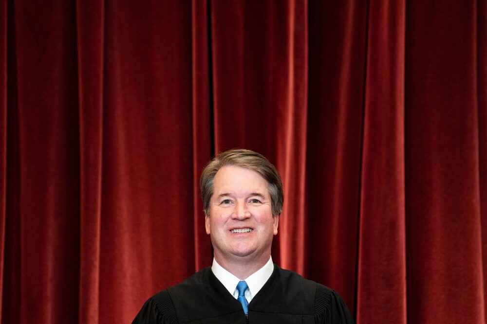 Kavanaugh, nominado por Trump, tiene la peor calificación de favorabilidad neta de la corte por parte del público. Fotógrafo: Erin Schaff/The New York Times/Bloomberg Kavanaugh, nominado por Trump, tiene la peor calificación de favorabilidad neta de la corte por parte del público. Fotógrafo: Erin Schaff/The New York Times/Bloomberg