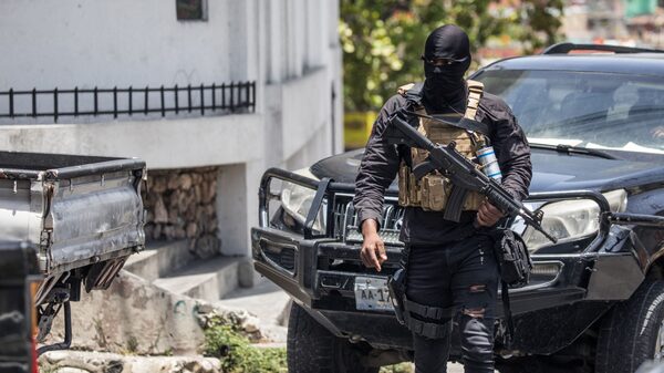 Arrestan a un haitiano que habría contratado a los asesinos de Moïse, según la policía Arrestan a un haitiano que habría contratado a los asesinos de Moïse, según la policía