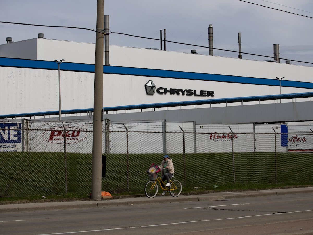 Aranceles de Trump a Canadá afectan comercio.