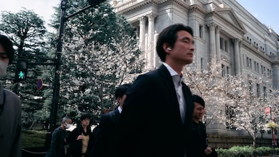 Bonos japoneses a 20 años logran fuerte demanda pese a tensión en Medio Oriente Bonos japoneses a 20 años logran fuerte demanda pese a tensión en Medio Oriente