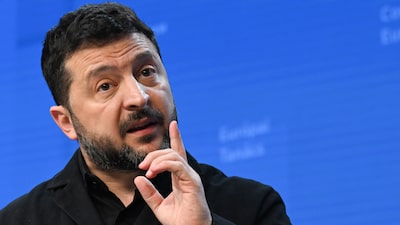 Rússia e Ucrânia mantêm ataques enquanto Zelensky renova apelo aos EUA Rússia e Ucrânia mantêm ataques enquanto Zelensky renova apelo aos EUA