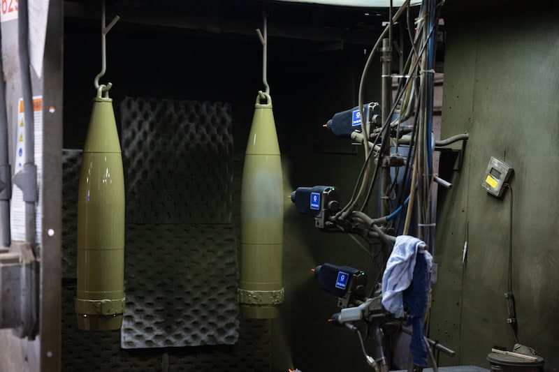 La administración Biden sigue adelante con las armas para Ucrania en medio de la incertidumbre sobre cómo el presidente electo Donald Trump gestionará el apoyo estadounidense a Kiev en su lucha contra la invasión rusa. La administración Biden sigue adelante con las armas para Ucrania en medio de la incertidumbre sobre cómo el presidente electo Donald Trump gestionará el apoyo estadounidense a Kiev en su lucha contra la invasión rusa.