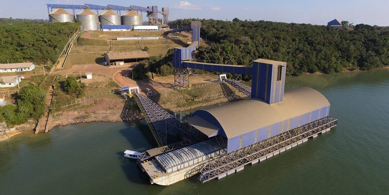 Caos logístico abala exportação de carne do Paraguai e Uruguai Caos logístico abala exportação de carne do Paraguai e Uruguai