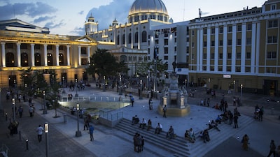 Cuatro salvadoreños entre los 500 más influyentes de América Latina Cuatro salvadoreños entre los 500 más influyentes de América Latina