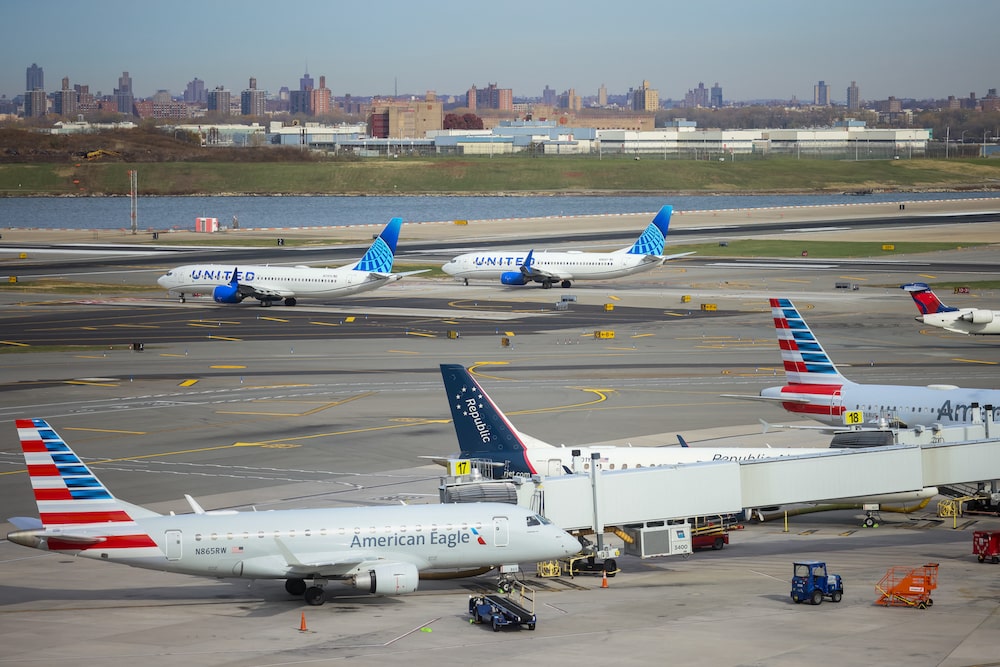 Aviões da United e da American Aviões da United e da American