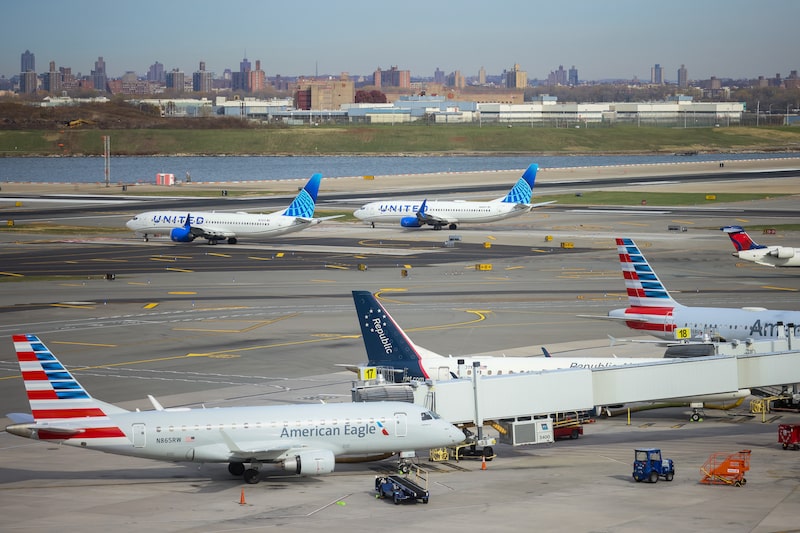 Aviões da United e da American Aviões da United e da American