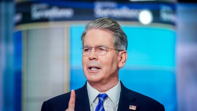 Bessent cuestiona al BOJ en su abordaje de la inflación y anuncia que subirá tasas Bessent cuestiona al BOJ en su abordaje de la inflación y anuncia que subirá tasas