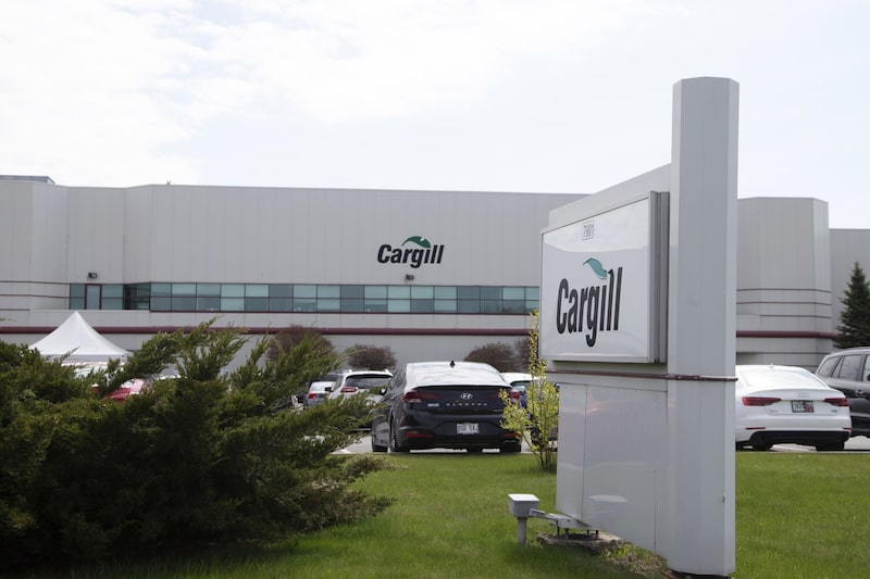 Una planta de Cargill en Chambly, Quebec. Una planta de Cargill en Chambly, Quebec.