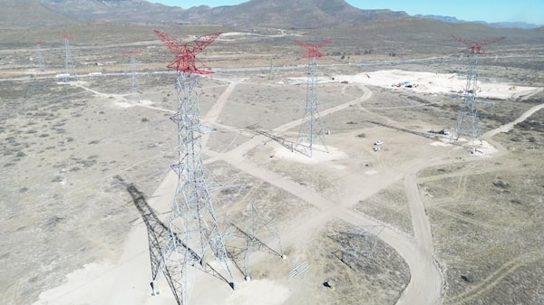 CFE licitará 77 proyectos de redes eléctricas que requieren inversiones por US$5.500 millones CFE licitará 77 proyectos de redes eléctricas que requieren inversiones por US$5.500 millones