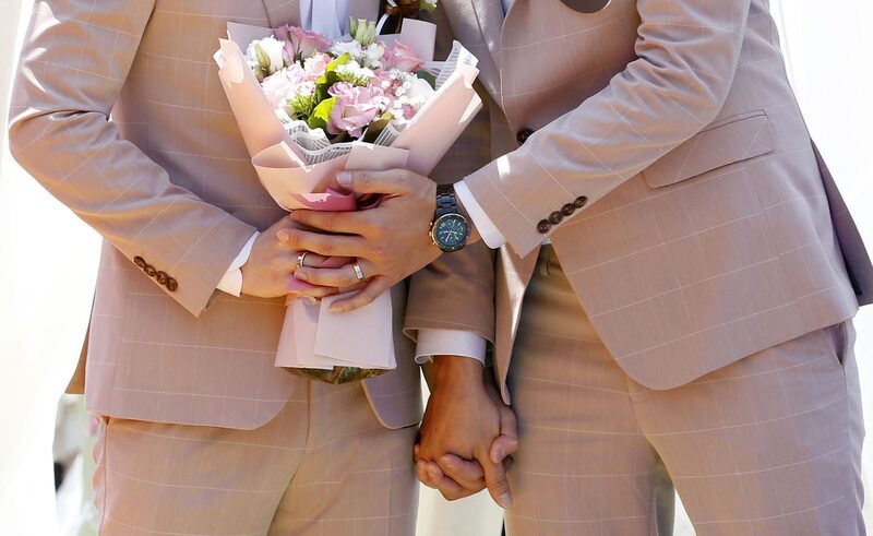 Casamento entre pessoas do mesmo sexo é apoiado por 71% da amostra da pesquisa com mil pessoas Casamento entre pessoas do mesmo sexo é apoiado por 71% da amostra da pesquisa com mil pessoas