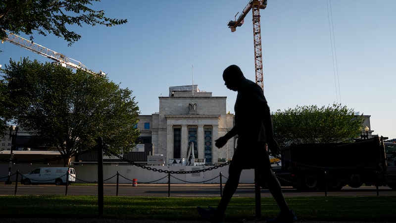 Minutas de la Fed muestran apoyo a otra subida de tasas tras el alza de septiembre Minutas de la Fed muestran apoyo a otra subida de tasas tras el alza de septiembre