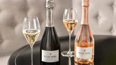 ‘Champagne’ sóbrio: magnata britânico investe em espumante de luxo sem álcool ‘Champagne’ sóbrio: magnata britânico investe em espumante de luxo sem álcool