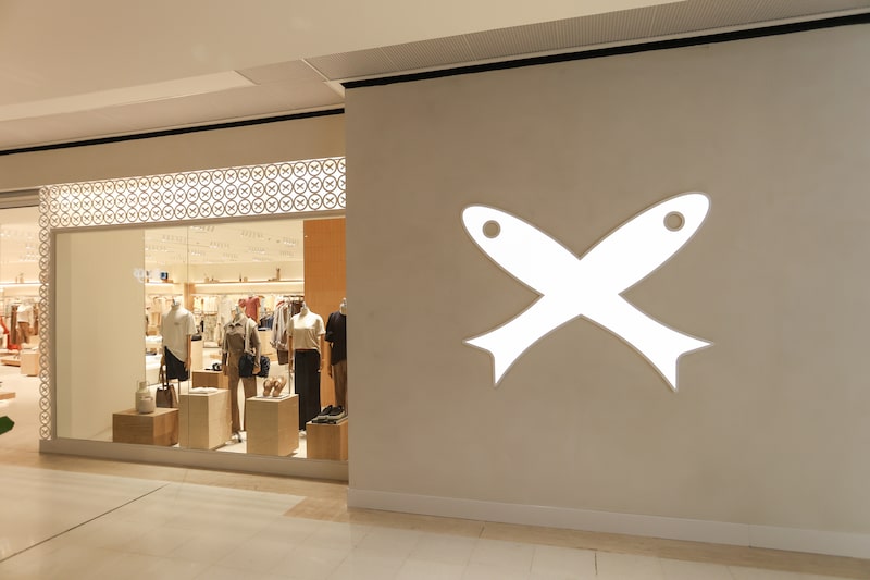 A Hering, uma das prioridades da Azzas neste momento, está abandonando produtos fast-fashion que não conectam com seu público tradicional, segundo relatório do Itaú BBA A Hering, uma das prioridades da Azzas neste momento, está abandonando produtos fast-fashion que não conectam com seu público tradicional, segundo relatório do Itaú BBA