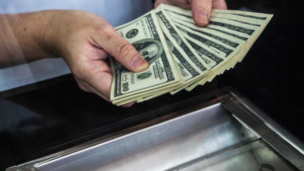 Precio del dólar en Colombia: ¿Cuánto influye el endeudamiento externo del Gobierno De la Espriella?