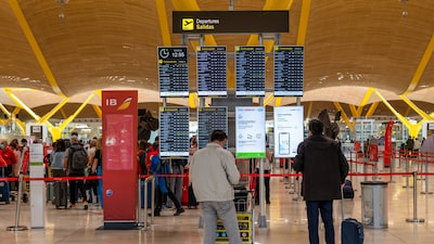 Cómo es y qué implica la regularización extraordinaria de 500.000 migrantes en España Cómo es y qué implica la regularización extraordinaria de 500.000 migrantes en España