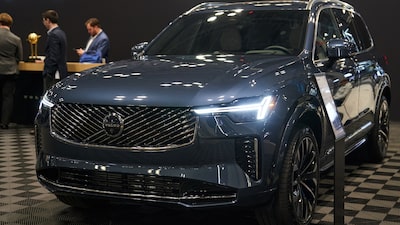 Volvo lança sua maior ofensiva com 13 novos modelos para dobrar fatia no mercado global Volvo lança sua maior ofensiva com 13 novos modelos para dobrar fatia no mercado global