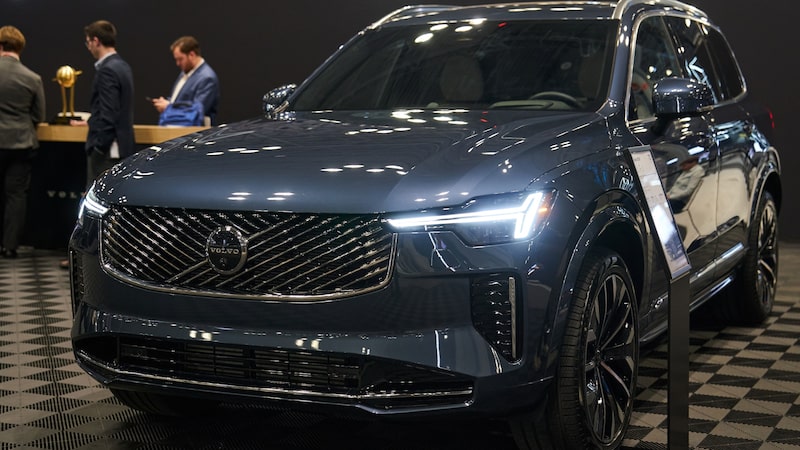Volvo lança sua maior ofensiva com 13 novos modelos para dobrar fatia no mercado global Volvo lança sua maior ofensiva com 13 novos modelos para dobrar fatia no mercado global