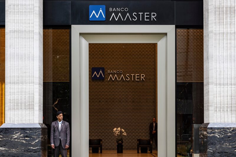 O Banco Master conseguiu se financiar no mercado nos últimos anos também por meio de corporações que compraram seus papéis O Banco Master conseguiu se financiar no mercado nos últimos anos também por meio de corporações que compraram seus papéis