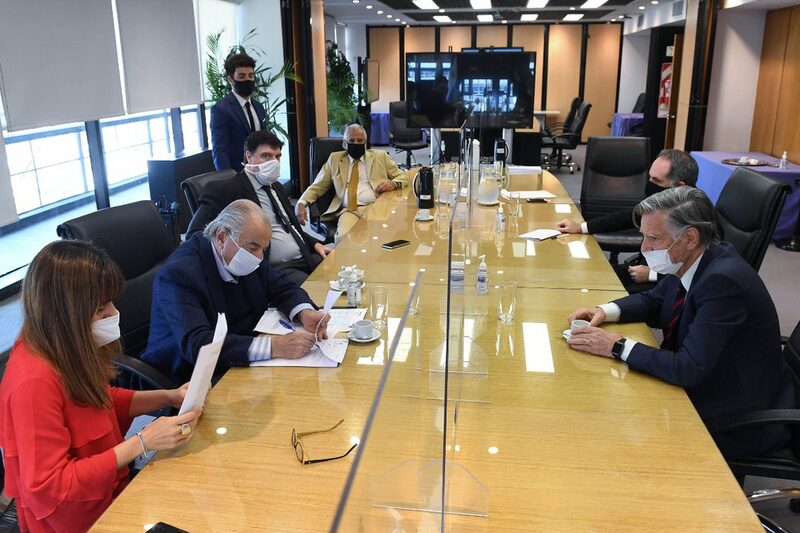Concluyó la negociación entre el gremio y las cámaras empresariales en el Ministerio de Trabajo Concluyó la negociación entre el gremio y las cámaras empresariales en el Ministerio de Trabajo