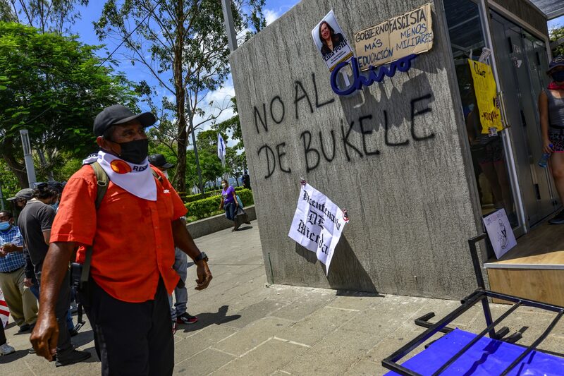 El año pasado, el 15 de septiembre fue escenario de protestas ciudadanas contra el gobierno salvadoreño, particularmente contra el bitcoin. El año pasado, el 15 de septiembre fue escenario de protestas ciudadanas contra el gobierno salvadoreño, particularmente contra el bitcoin.