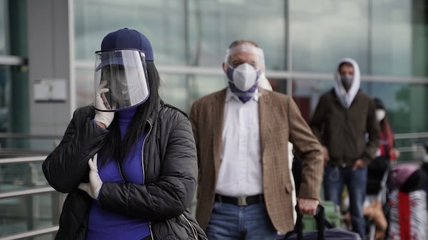 ¿Cubrebocas obligatorio en el avión? Esto es lo que dice el Gobierno de México ¿Cubrebocas obligatorio en el avión? Esto es lo que dice el Gobierno de México