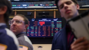 La venta de acciones se extiende mientras se agudiza la caída de tecnológicas y la plata La venta de acciones se extiende mientras se agudiza la caída de tecnológicas y la plata