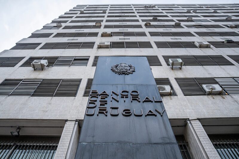 Tasas Uruguay Tasas Uruguay